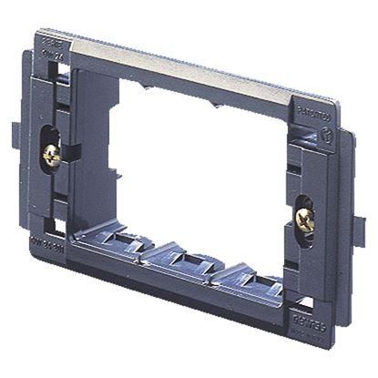 Immagine di SUPPORTO GEWISS, PER PLACCHE, TOP SYSTEM, VIRNA, CLASSIC, SYSTEM, 4 POSTI